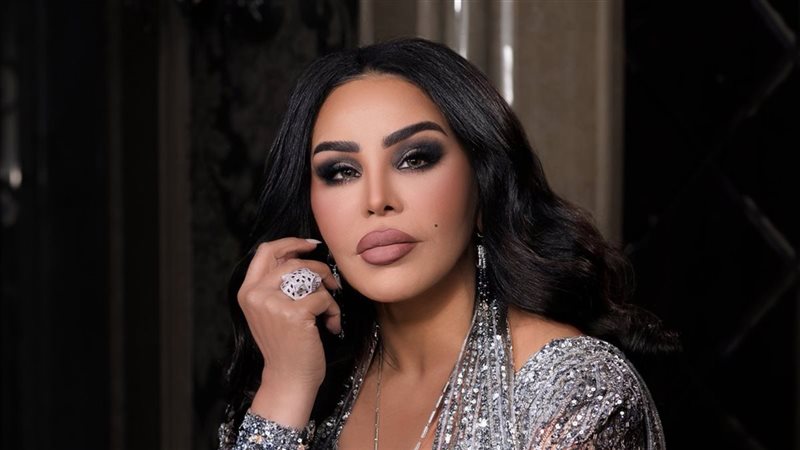 الفنانة أحلام