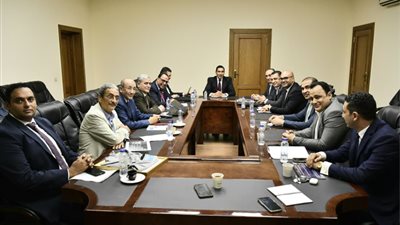 وزير الرياضة يلتقي الاتحادات الرياضية النوعية لمراجعة خطط النشاط وتوسيع قاعدته