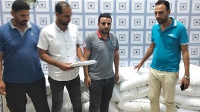 ضبط مخبزين للتصرف في 15 شيكارة دقيق وتحرير 12 مخالفة تموينية بكفر الدوار