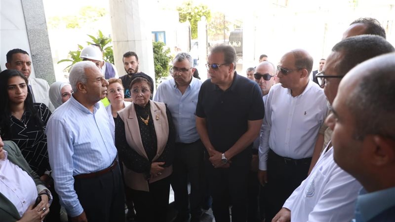 وزير الصحة يتفقد