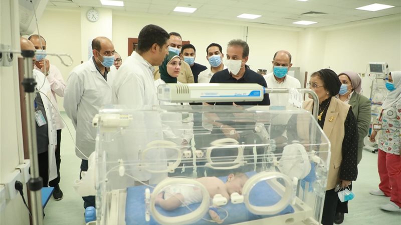وزير الصحة يتفقد مشروع مستشفى أبو قرقاص الجديد ودير مواس
