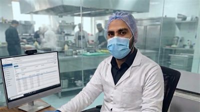 خبير لـ«نيوز رووم»: بياض عصير القصب مؤشر على فساده والتيتانيوم محرم دوليًا