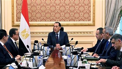رئيس الوزراء يتابع مستجدات الموقف التنفيذي لمستشفى 