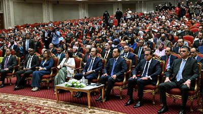 رئيس الوزراء يفتتح فعاليات النسخة الخامسة من المعرض والمؤتمر الطبي الأفريقي