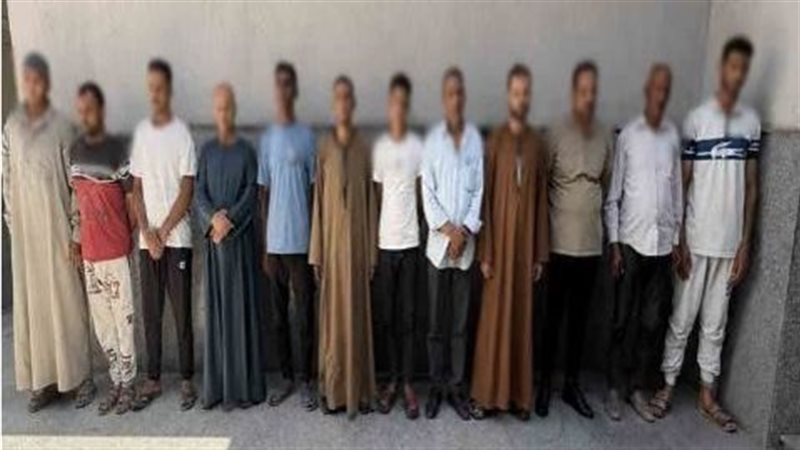 المتهمين 