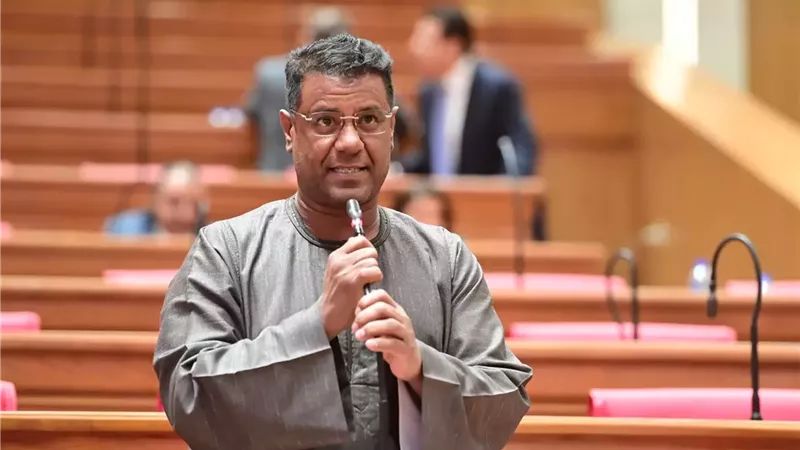  النائب عبد الرحمن