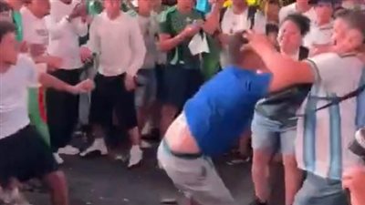 اشتباكات جماهيرية في نيويورك قبل قمة الجزائر والأرجنتين بكأس العالم