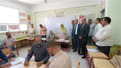 محافظ أسيوط يتفقد كنترول الشهادة الإعدادية ولجان تقدير الدرجات