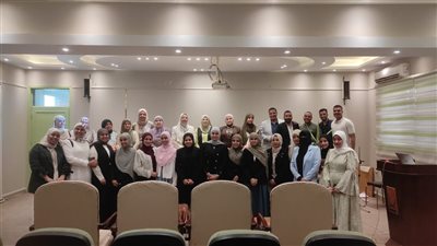 تأهيل مشروعات الشباب للمنافسة.. ندوة خضراء ذكية بكلية الزراعة في قنا