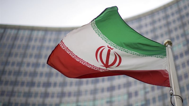 إيران