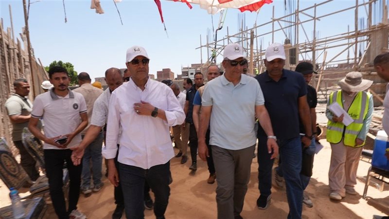 محافظ أسيوط 