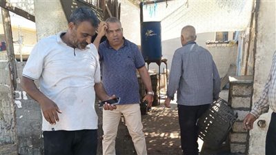 حملة مكبرة لإزالة الإشغالات بشارع صلاح سالم بمدينة إدكو