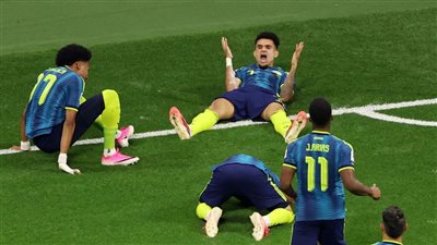 كولومبيا تفرض عضلاتها على أوزبكستان بثلاثية في كأس العالم