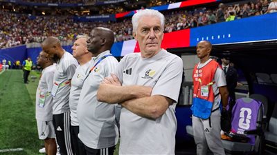 مدرب جنوب أفريقيا: جماهير الكرة ستفضل أسلوبنا على التشيك