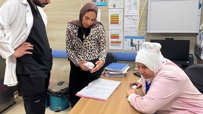 الرعاية الصحية بالسويس تواصل المتابعة الميدانية للمنشآت الصحية 