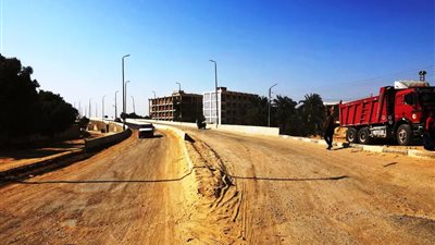 استجابة فورية لشكاوى المواطنين.. محافظ أسوان يوجه بحلول عاجلة لتحسين الخدمات 