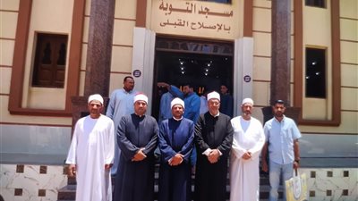 تحت شعار «خدمة بيوت الله شرف».. محافظ كفر الشيخ يفتتح مسجد التوبة بمدينة فوه