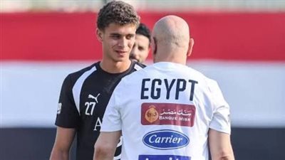 خاص: حسام حسن يمنح حمزة عبد الكريم دفعة معنوية قبل نيوزيلندا