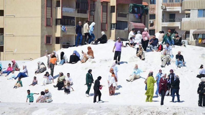 جبال الملح بمدينة