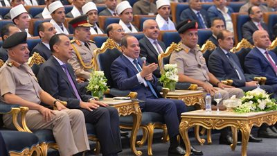 الرئيس السيسي يشهد حفل تخرج الدورة رقم (٣) لأئمة وزارة الأوقاف