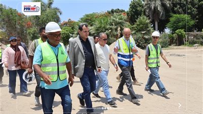 معاون  وزير الإسكان  ورئيس مياه الفيوم يتابعان مشروعات