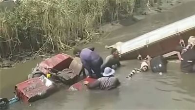 مصرع أب ونجله وإصابة آخر في انقلاب جرار زراعي بمصرف ري بمنفلوط في أسيوط