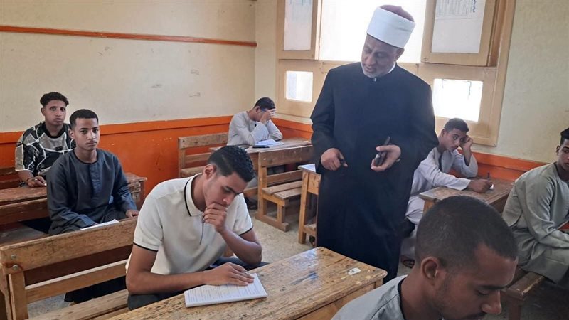 رئيس قطاع المعاهد