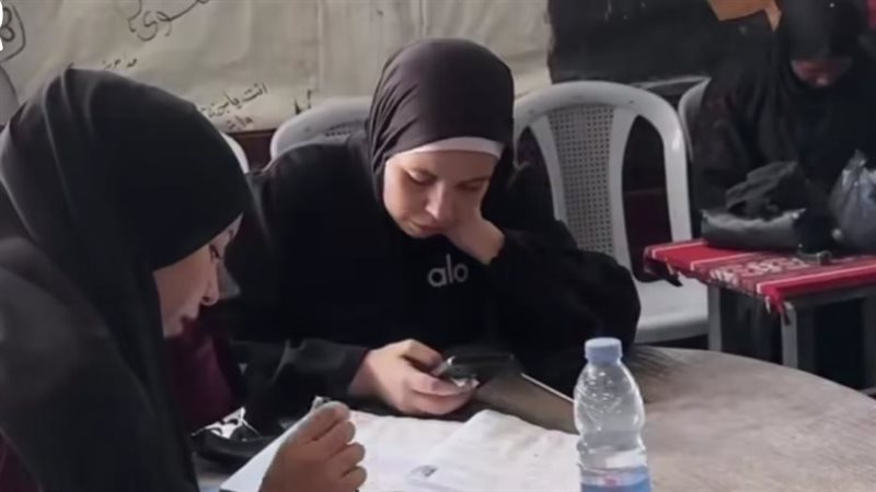 طلاب الثانوية العامة