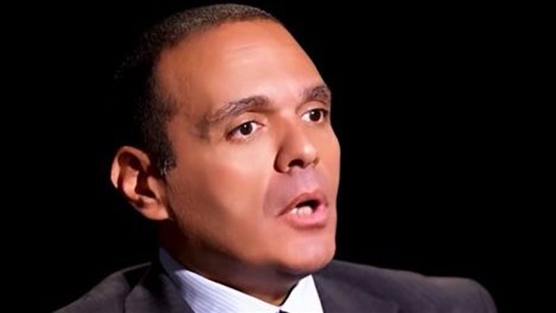 مدحت نافع