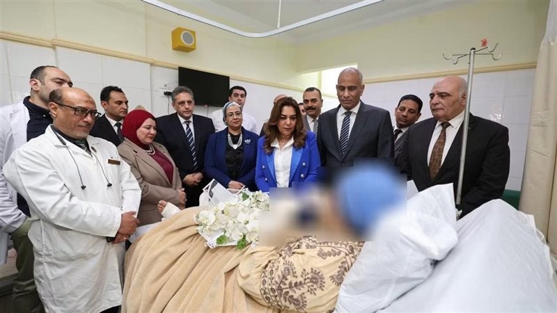 د منال عوض وزيرة التنمية المحلية والبيئة والمستشارة أمل عمار