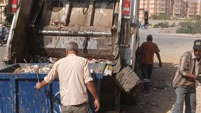 استمرار حملات نظافة مكبرة بعرب المعمل ومحيط المدارس بحي عتاقة بالسويس 