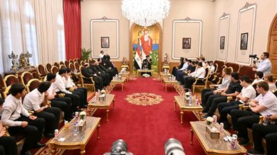 البابا تواضروس الثاني يستقبل وفد المعهد اللاهوتي والمدرسة الإكليريكية الأرميني