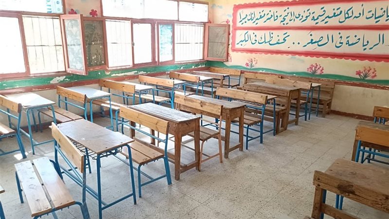 جانب من اللجان