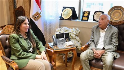 وزيرة الإسكان تؤكد دعم الدولة للزمالك وتبحث ملف أرض النادي مع مجلس الإدارة