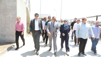 بتكلفه إجمالية 50 مليون جنيه ..  محافظ الشرقية يتفقد محطة معالجة الصرف الصحي 