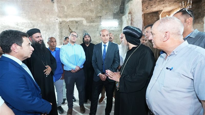 محافظ أسيوط 