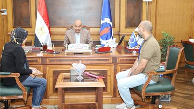 محافظ السويس يستجيب لشكوى أسرة طفلة مريضة ويوجه بتوفير الرعاية الصحية العاجلة