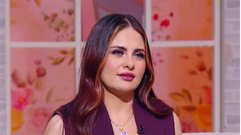 دان أدم زوجة حسام