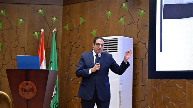 رئيس جامعة القاهرة