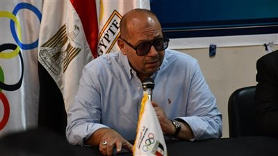 إدريس يفتتح الدورات الأساسية لتأهيل الكوادر الرياضية بالأكاديمية الأولمبية