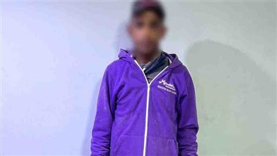 التحقيق مع عاطل بالجيزة لحيازته مخدر البودر وظهوره في حالة عدم اتزان 
