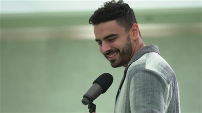 أحمد علاء يعود بألبوم جديد بعد 20 عامًا من نجاح 