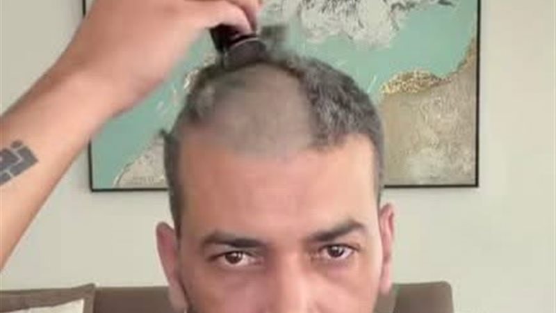 مؤثر يحلق زيرو