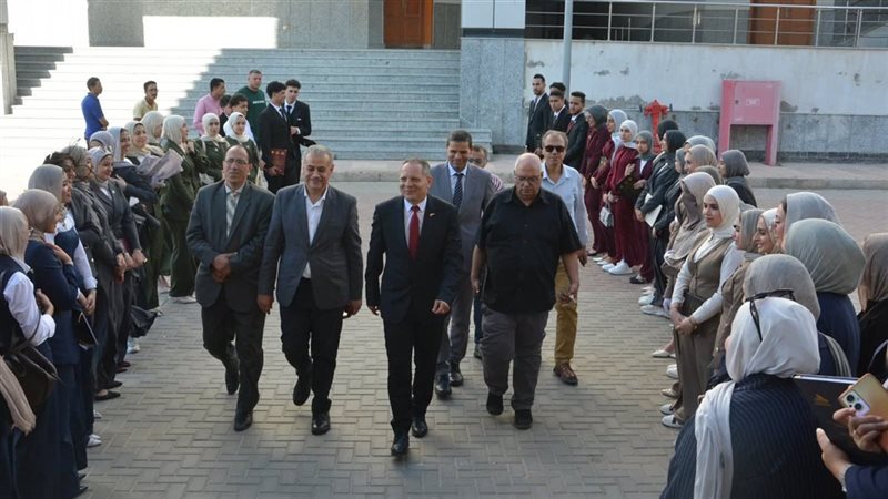 رئيس جامعة دمياط