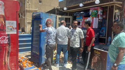 حملة مكبرة لرفع الإشغالات وإعادة الانضباط بمنطقة المثلث بحي الأربعين بالسويس 