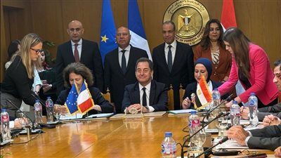 بقيمة 300 مليون يورو.. الصحة: توقيع اتفاقيتين بين الخارجية والاتحاد الأوروبي والوكالة الفرنسية