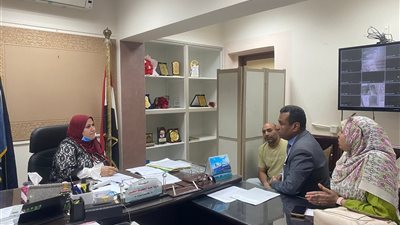 وكيل تعليم السويس تعقد لقاءات موسعة بأولياء الأمور لمناقشة التنسيق والمشكلات 