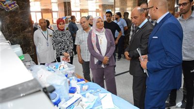 قافلة طبية بكلية طب الأسنان بجامعة أسيوط تقدم خدمات توعوية وعلاجية 