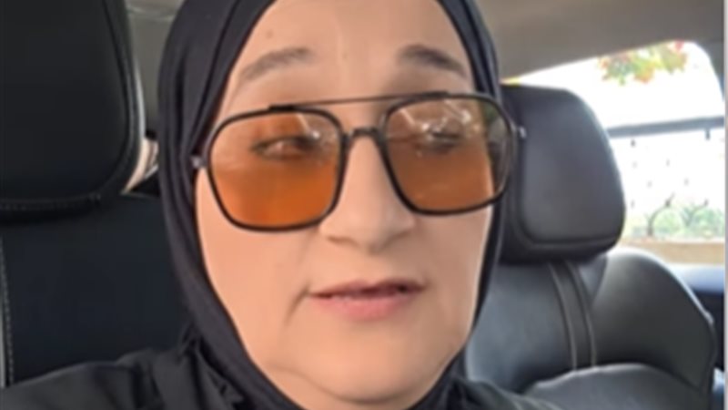 سالي حلمي