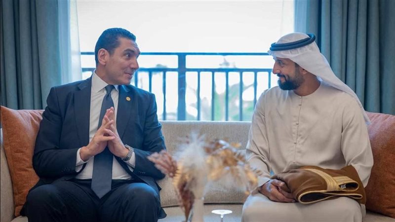وزير الشباب والرياضة